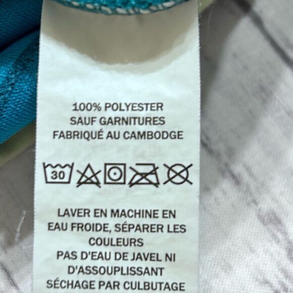 L.L. Bean Airlight Knit Pullover - Picture 8 of 10